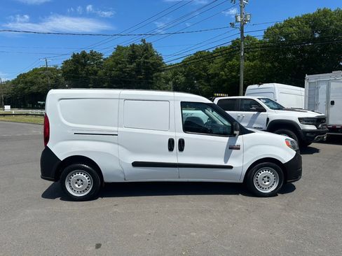 Used 2018 RAM ProMaster City Tradesman FWD image 4
