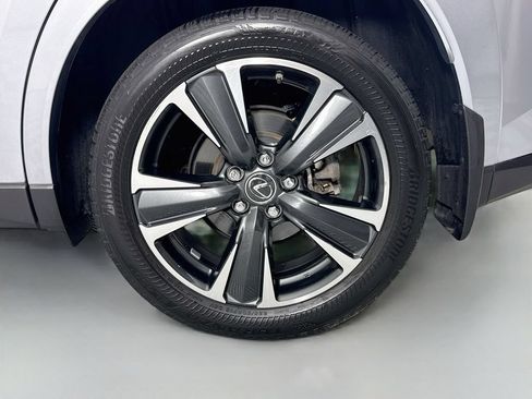 Used 2023 Lexus UX 250h AWD w/ Accessory Package (Z1) image 32