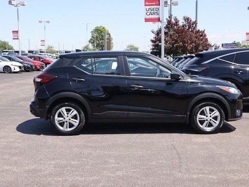 Used 2024 Nissan Kicks S FWD image 5