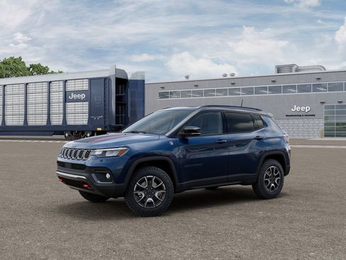 New 2026 Jeep Compass Trailhawk image 2