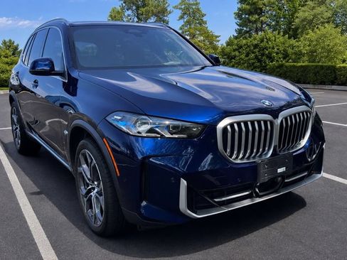 Used 2025 BMW X5 xDrive40i w/ Premium Package AWD/4WD image 1