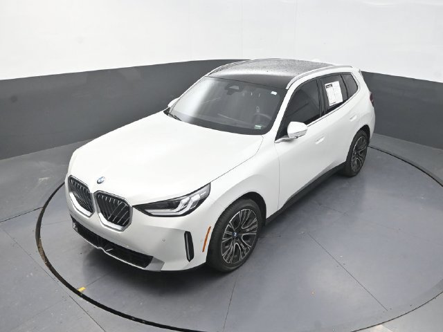 Used 2025 BMW X3 xDrive30i w/ Premium Package AWD/4WD image 14
