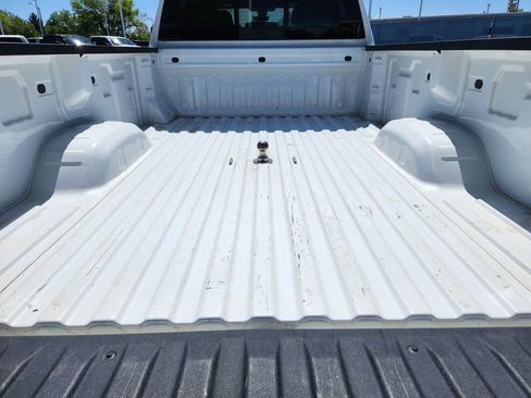 Used 2020 GMC Sierra 3500 SLT w/ Technology Package AWD/4WD image 36