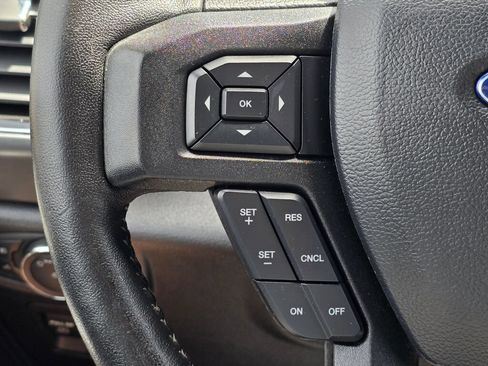 Used 2019 Ford F150 XLT w/ Equipment Group 302A Luxury AWD/4WD image 32