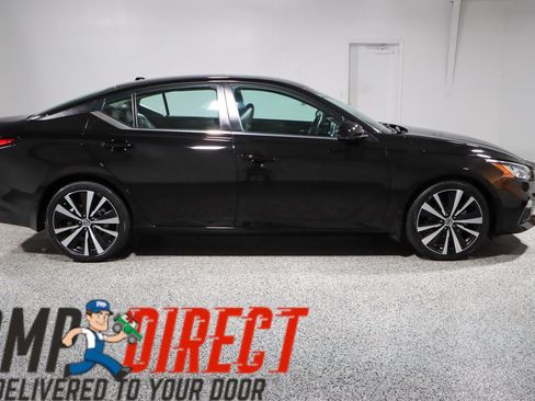 Used 2021 Nissan Altima 2.5 SR w/ SR Premium Package FWD image 6