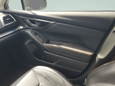 Used 2018 Subaru Crosstrek 2.0i Limited AWD/4WD image 16