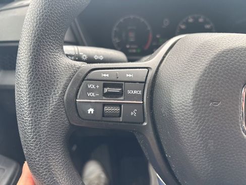 Used 2025 Honda CR-V EX image 12