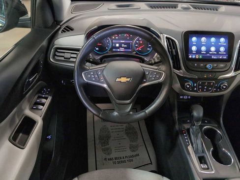 Used 2022 Chevrolet Equinox LT image 10