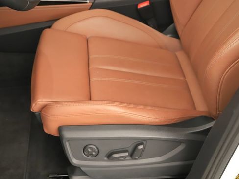 Used 2021 Audi Q5 Prestige w/ Prestige Package AWD/4WD image 25