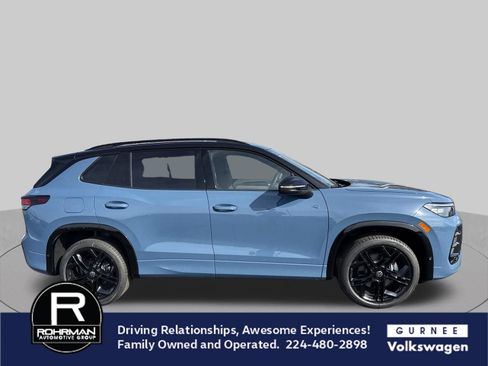 New 2026 Volkswagen Tiguan SE R-Line AWD/4WD image 11