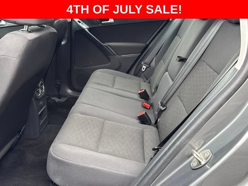 Used 2017 Volkswagen Tiguan Limited w/ Premium Package FWD image 25