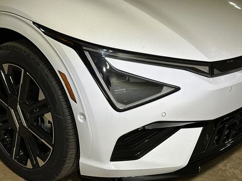New 2025 Kia EV6 GT-Line image 10