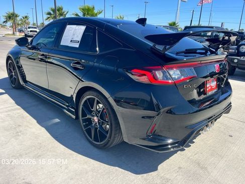 Used 2025 Honda Civic Type R image 5