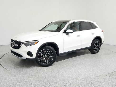 New 2026 Mercedes-Benz GLC 300 image 1