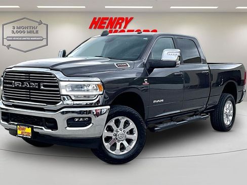 Used 2023 RAM 2500 Laramie AWD/4WD image 3