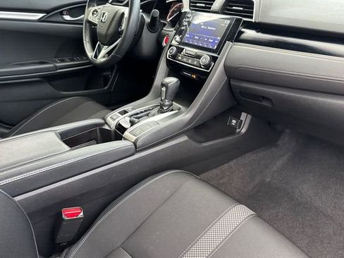 Used 2019 Honda Civic Sport image 15