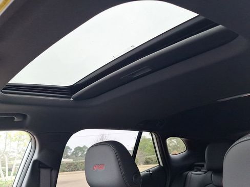 New 2026 Chevrolet Trax RS image 24