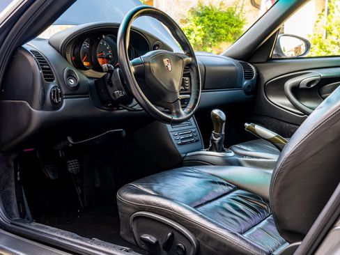 Used 2001 Porsche 911 Turbo AWD/4WD image 42