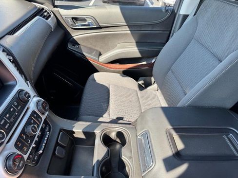 Used 2020 GMC Yukon SLE AWD/4WD image 13
