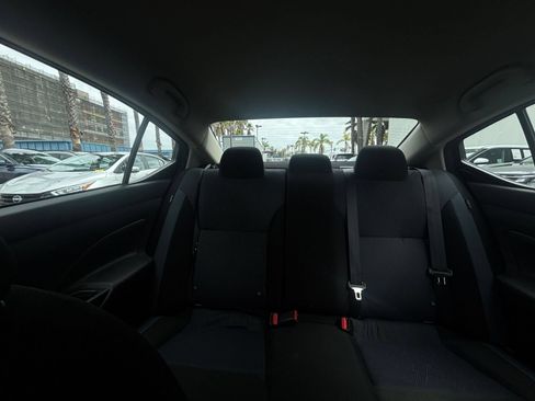 Used 2025 Nissan Versa SV FWD image 36