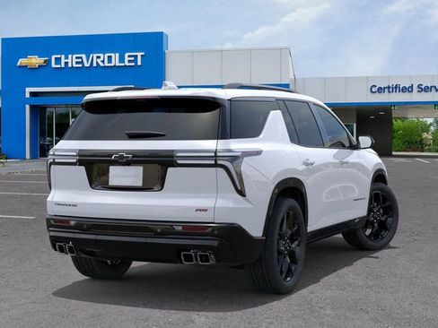 New 2026 Chevrolet Traverse RS w/ LPO, Floor Liner Package image 4