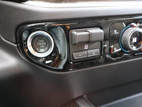 New 2026 Chevrolet Silverado 1500 LT Trail Boss w/ Convenience Package II image 12