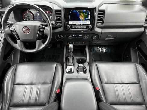 Used 2022 Nissan Frontier PRO-4X w/ Pro-4X Premium Package image 12