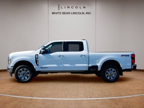 Used 2024 Ford F250 Lariat w/ Lariat Ultimate Package AWD/4WD image 8