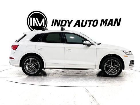 Used 2018 Audi SQ5 Premium Plus w/ Navigation Package image 3