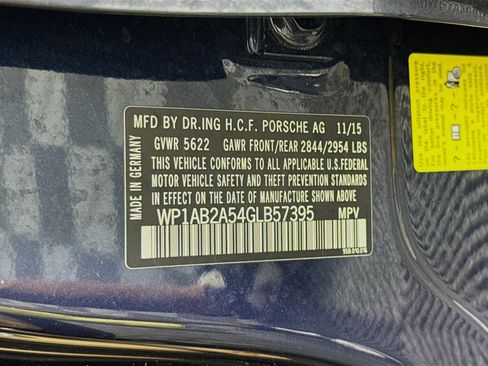 Used 2016 Porsche Macan S AWD/4WD image 38