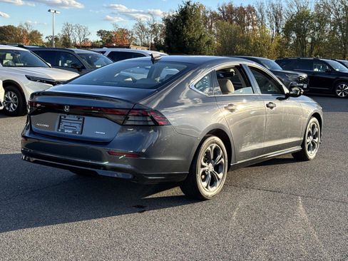 Certified 2025 Honda Accord EX-L image 25