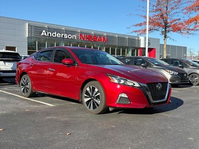 Used 2022 Nissan Altima 2.5 SV