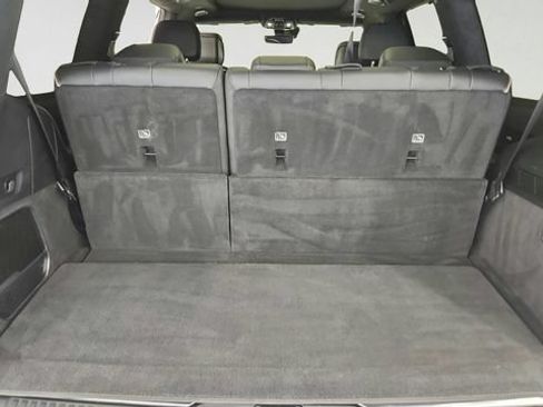 Used 2024 Jeep Grand Wagoneer Series III w/ Rear Seat Video Group 1 AWD/4WD image 25