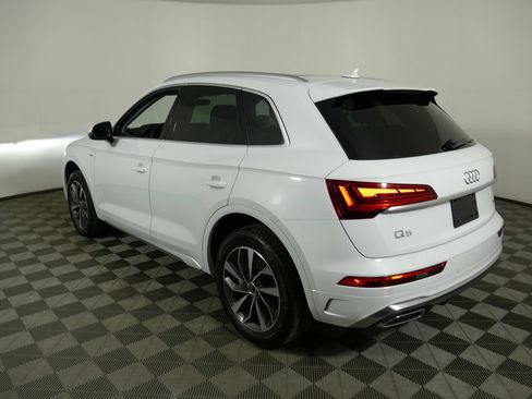 Used 2023 Audi Q5 2.0T Premium Plus w/ Premium Plus Package AWD/4WD image 5