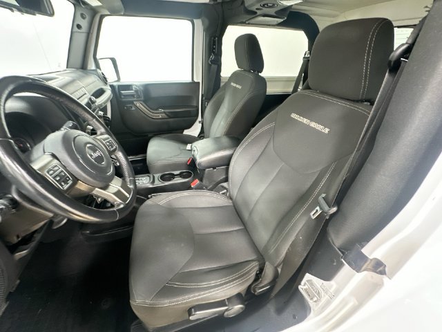 Used 2018 Jeep Wrangler Sport w/ Dual Top Group AWD/4WD image 21