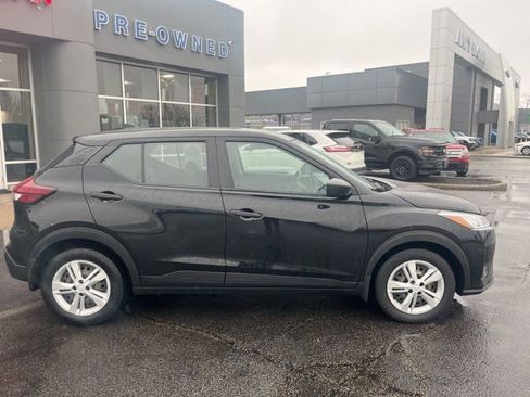 Used 2024 Nissan Kicks S image 7