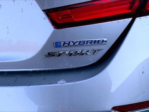 Used 2022 Honda Accord Sport image 9