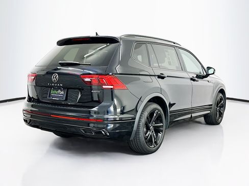 Used 2023 Volkswagen Tiguan SE R-Line AWD/4WD image 9