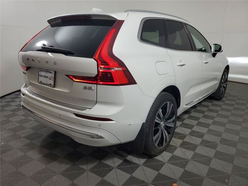 Certified 2023 Volvo XC60 B5 Plus w/ Protection Package Premier FWD image 6