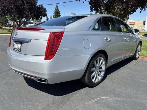 Used 2016 Cadillac XTS Luxury FWD image 13