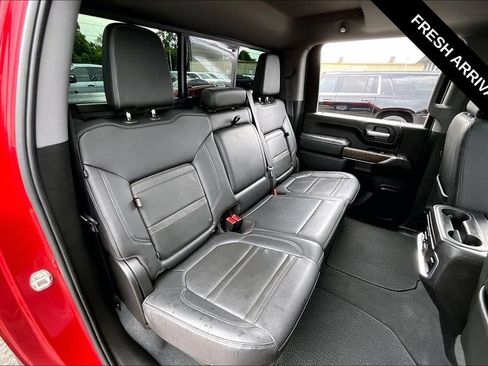 Used 2022 GMC Sierra 2500 Denali w/ Denali Ultimate Package AWD/4WD image 25
