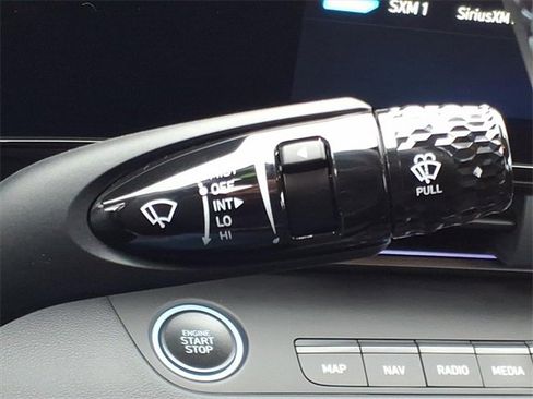 Used 2024 Hyundai Elantra N Base image 20