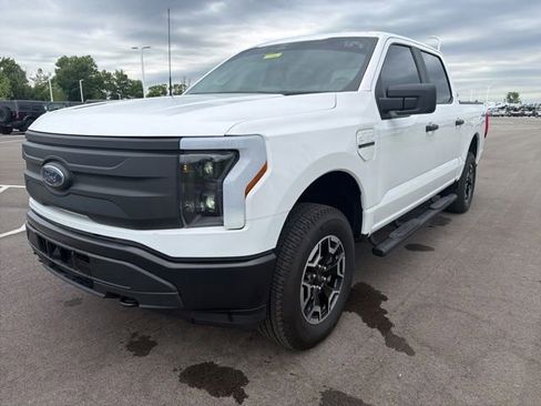 Used 2022 Ford F150 Lightning Pro AWD/4WD image 2