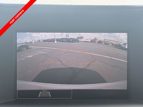 Used 2024 GMC Terrain SLE AWD/4WD image 5