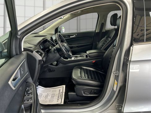 Used 2024 Ford Edge SEL AWD/4WD image 9