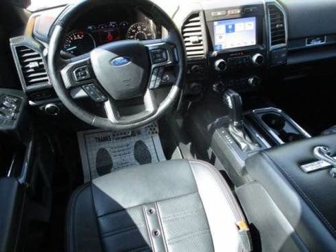 Used 2018 Ford F150 Lariat w/ Equipment Group 502A Luxury image 5