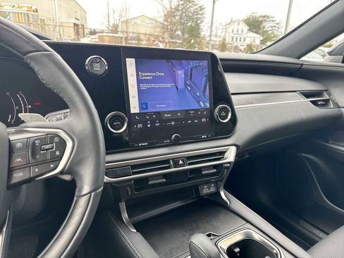Used 2023 Lexus RX 350 Premium image 27