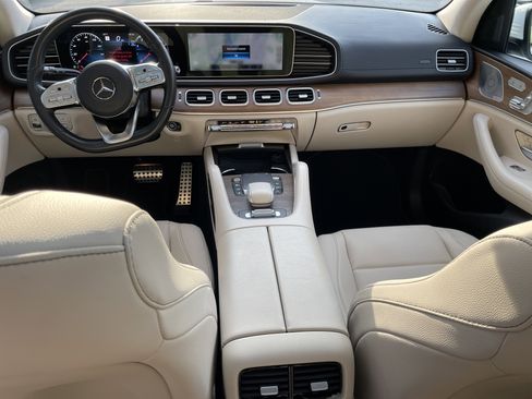 Used 2022 Mercedes-Benz GLS 450 4MATIC image 27