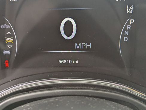 Certified 2022 Jeep Grand Cherokee Limited w/ Tech Group image 16