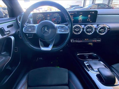 Used 2019 Mercedes-Benz A 220 image 5